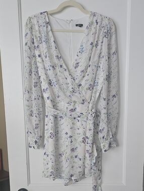Express White Floral Wrap Jumper with Lined Shorts